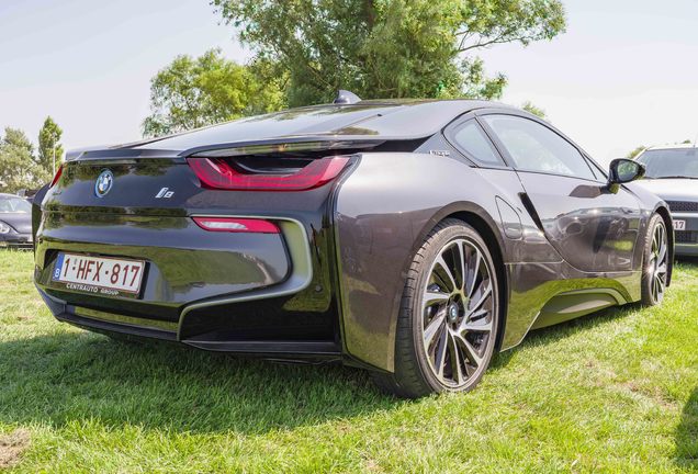 BMW i8 2018