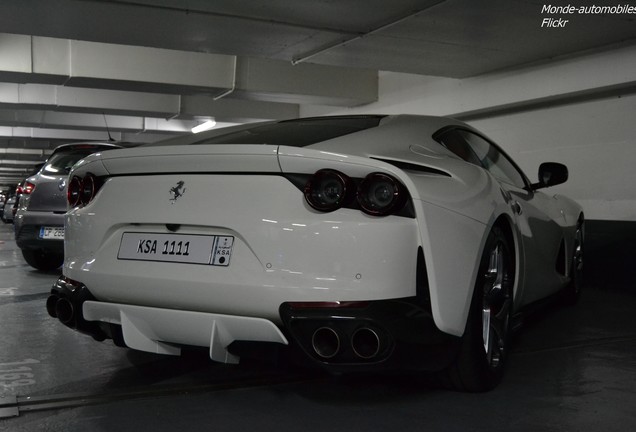 Ferrari 812 Superfast