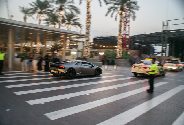 Lamborghini Huracán LP580-2