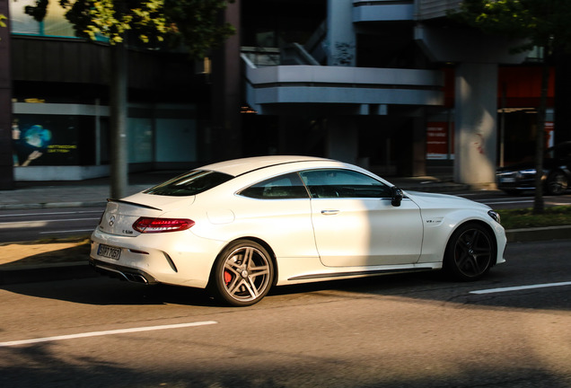 Mercedes-AMG C 63 S Coupé C205