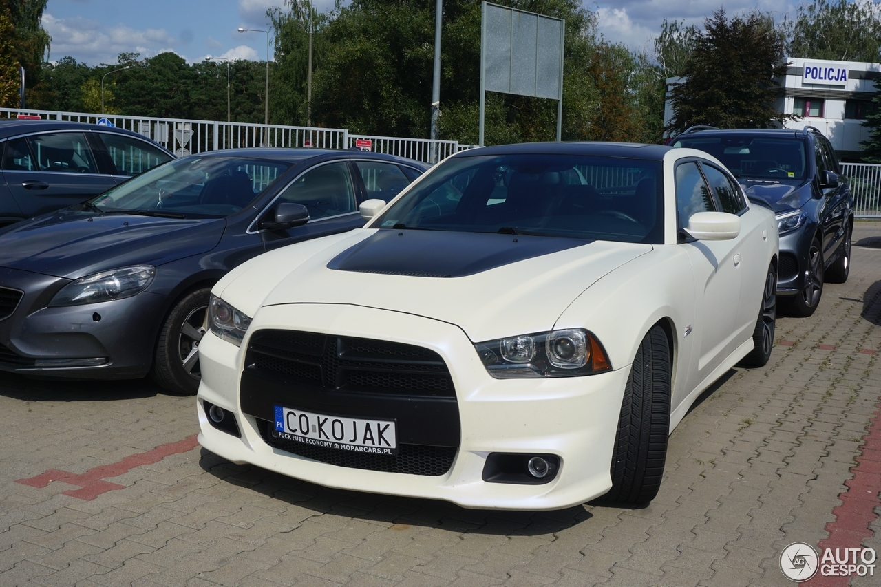 Dodge Charger SRT-8 2012