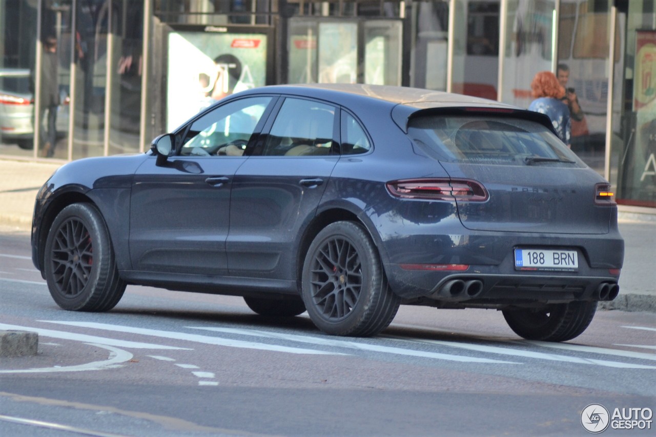 Porsche 95B Macan GTS