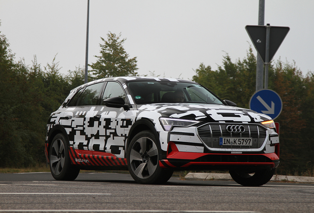 Audi E-Tron Quattro