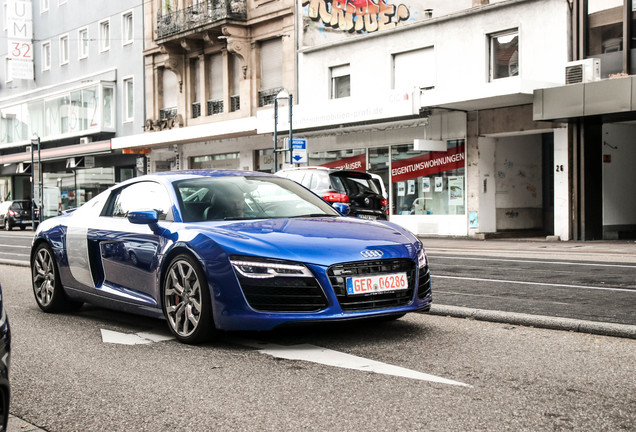 Audi R8 2013