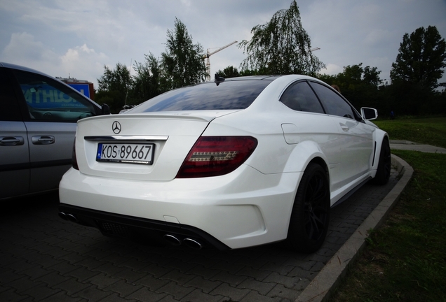 Mercedes-Benz C 63 AMG Coupé