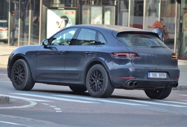 Porsche 95B Macan GTS