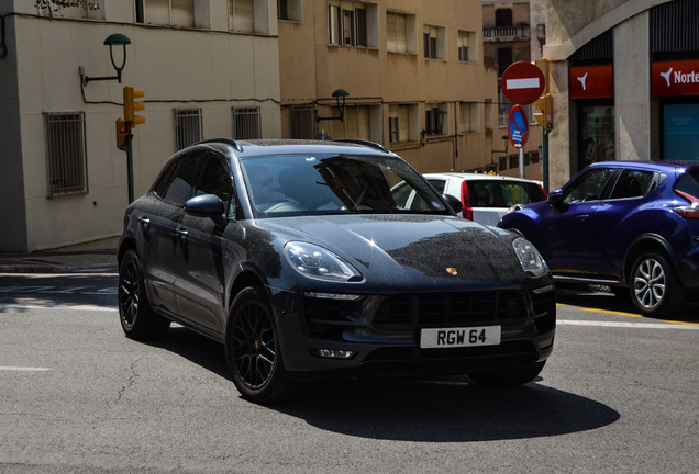 Porsche 95B Macan GTS