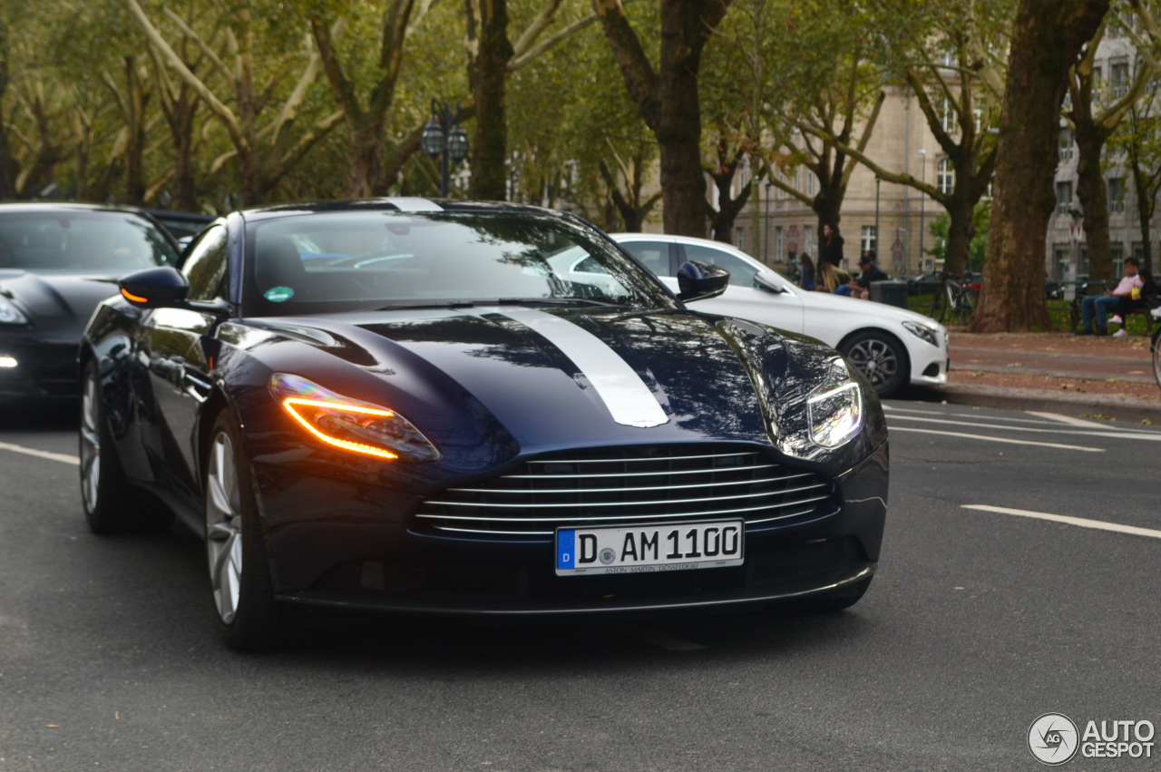 Aston Martin DB11 V8