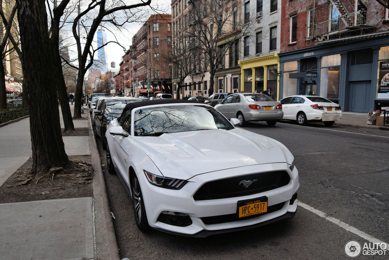 Ford Mustang GT Convertible 2015