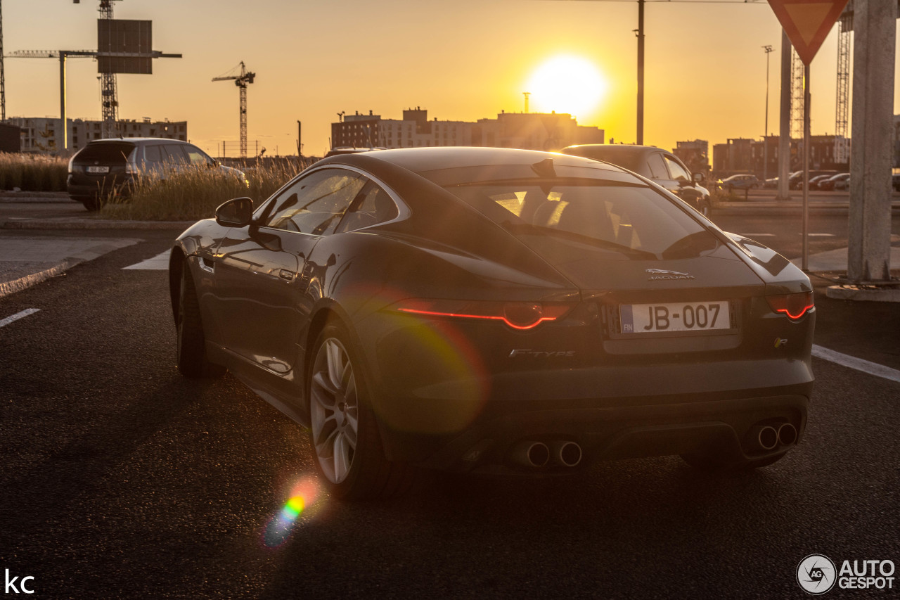 Jaguar F-TYPE R Coupé