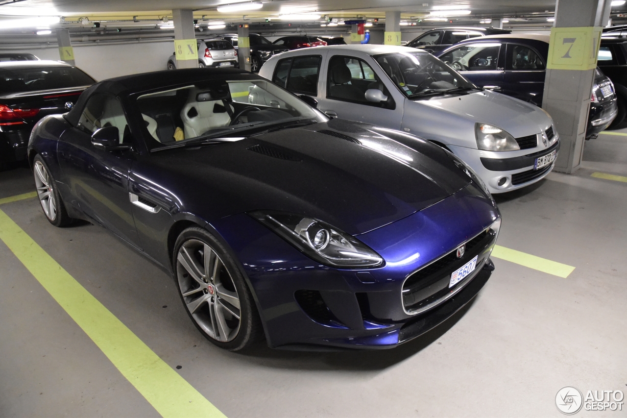 Jaguar F-TYPE S Convertible