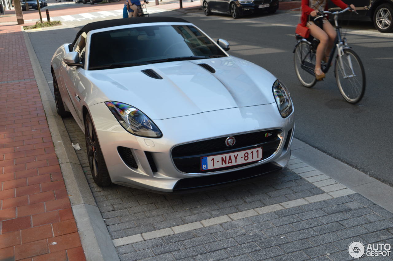 Jaguar F-TYPE S Convertible