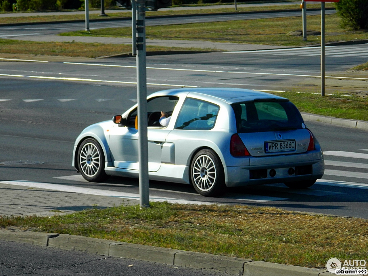 Renault Clio V6