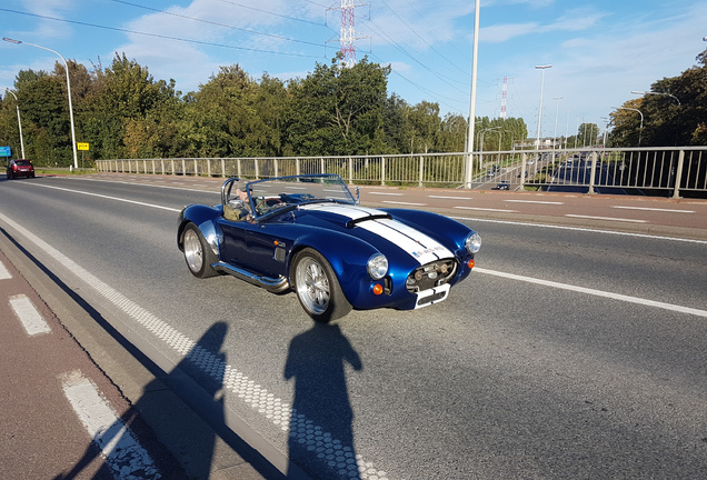 AC Cobra 427