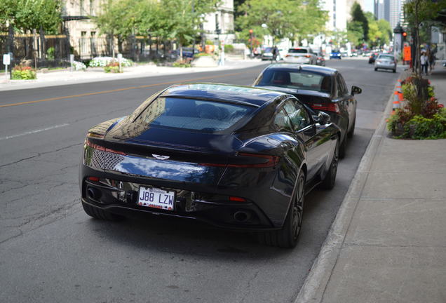 Aston Martin DB11