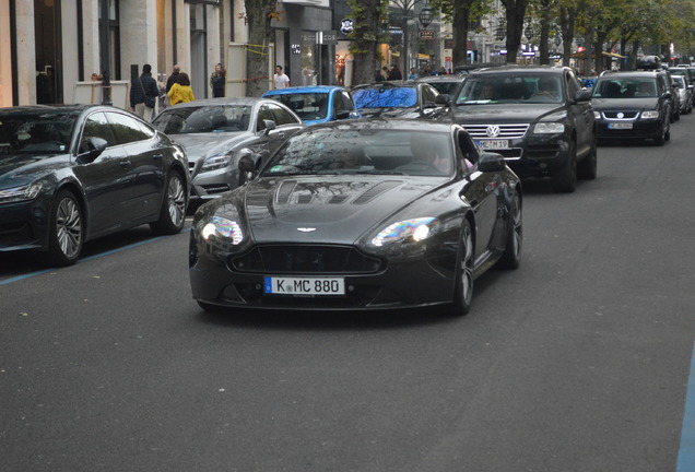 Aston Martin V12 Vantage S