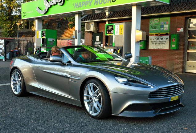 Aston Martin Vanquish Volante