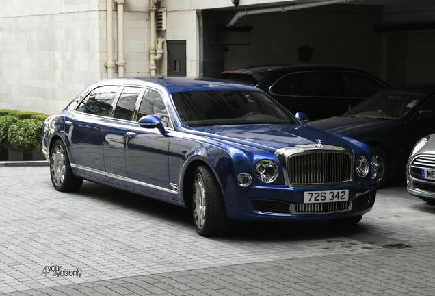 Bentley Mulsanne Grand Limousine