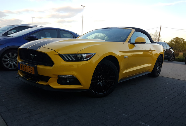 Ford Mustang GT Convertible 2015