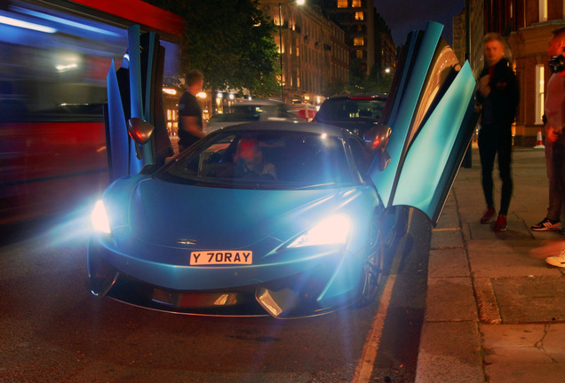 McLaren 570S