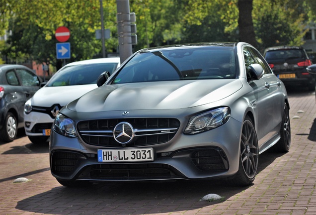 Mercedes-AMG E 63 S W213