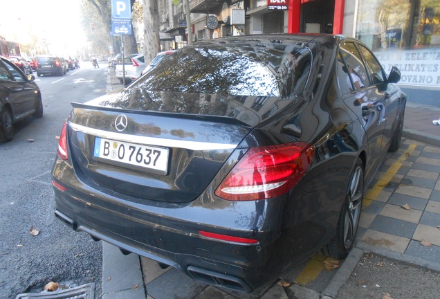 Mercedes-AMG E 63 S W213