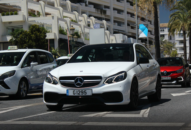 Mercedes-Benz E 63 AMG S W212
