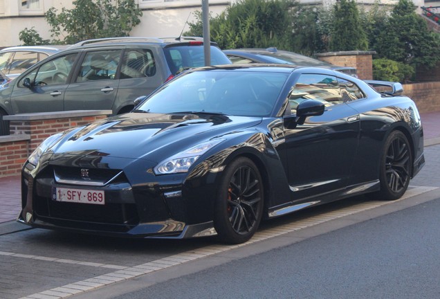 Nissan GT-R 2017