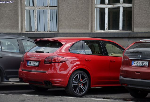 Porsche 958 Cayenne GTS