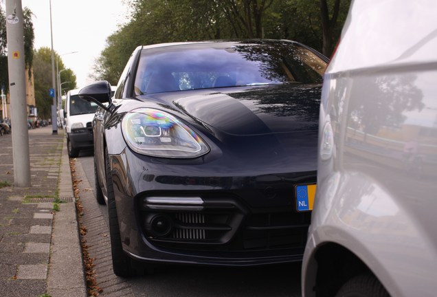 Porsche 971 Panamera Turbo S E-Hybrid