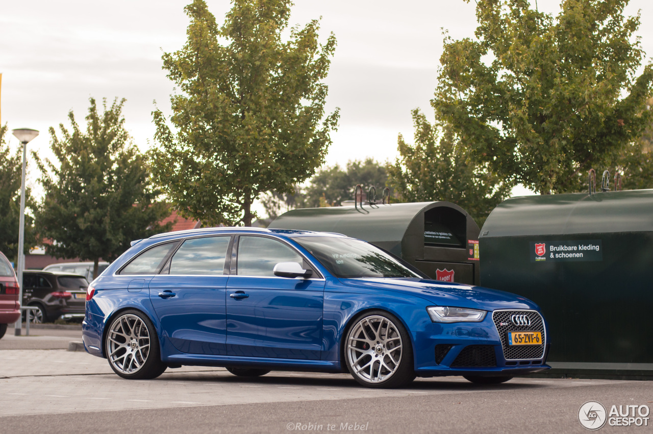 Audi RS4 Avant B8