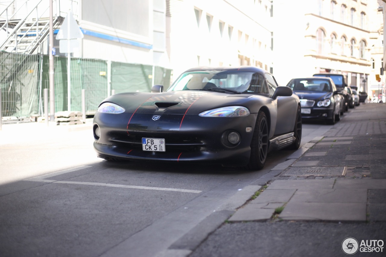 Dodge Viper GTS