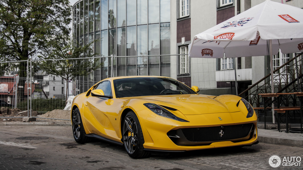 Ferrari 812 Superfast