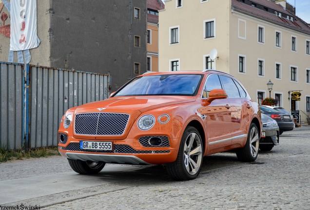 Bentley Bentayga V8