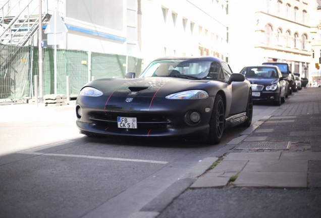 Dodge Viper GTS