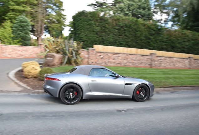 Jaguar F-TYPE S Convertible