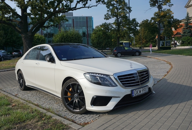 Mercedes-Benz S 63 AMG V222