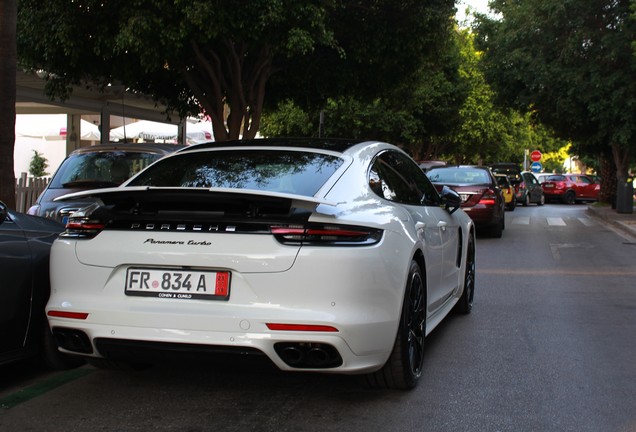 Porsche 971 Panamera Turbo