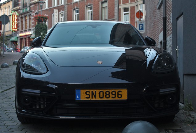 Porsche 971 Panamera Turbo Sport Turismo