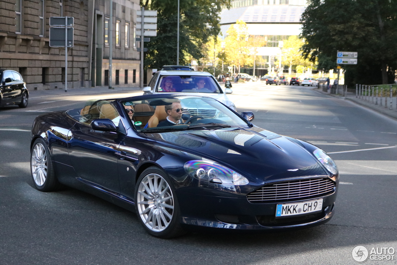 Aston Martin DB9 Volante