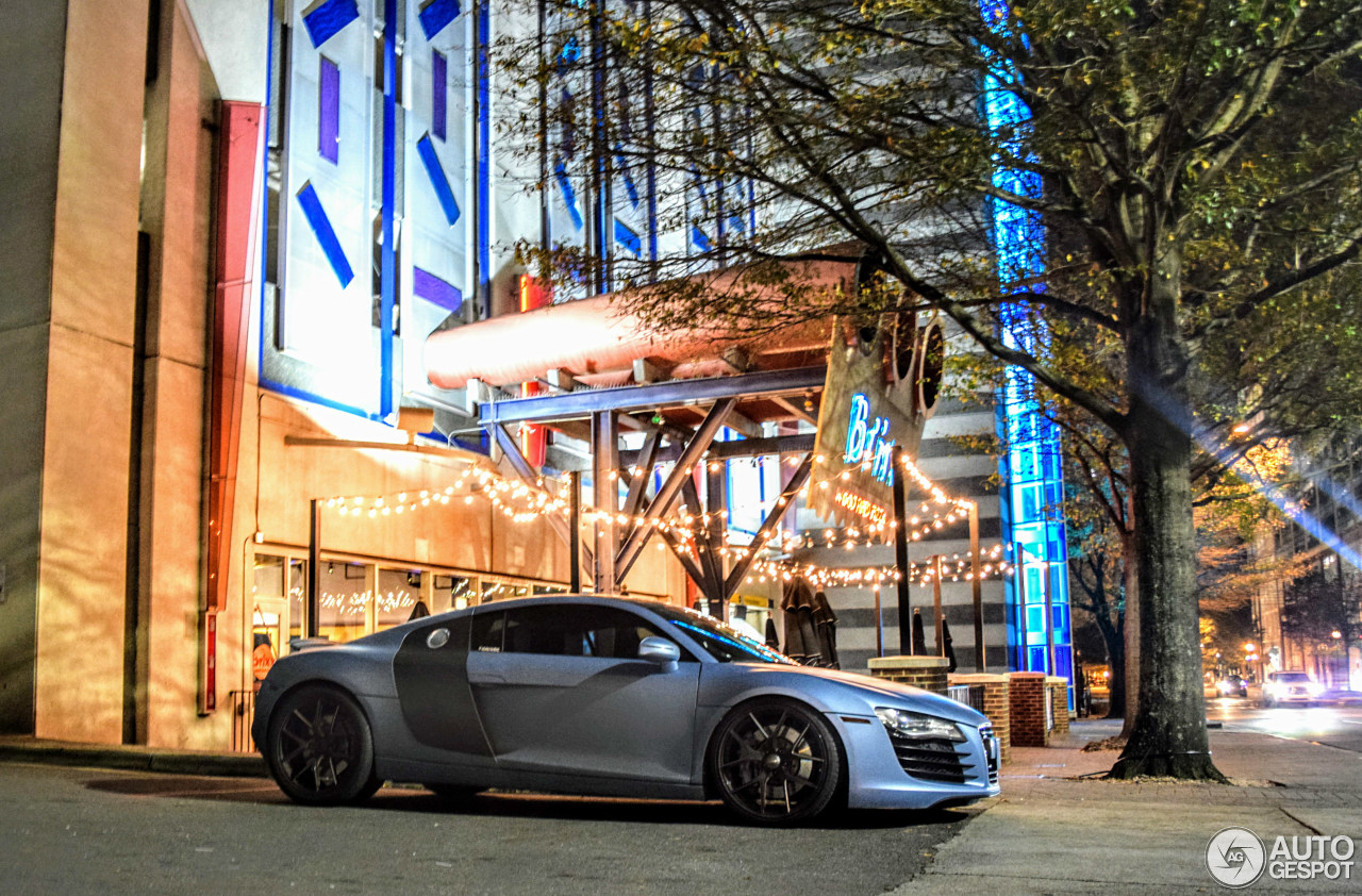 Audi R8