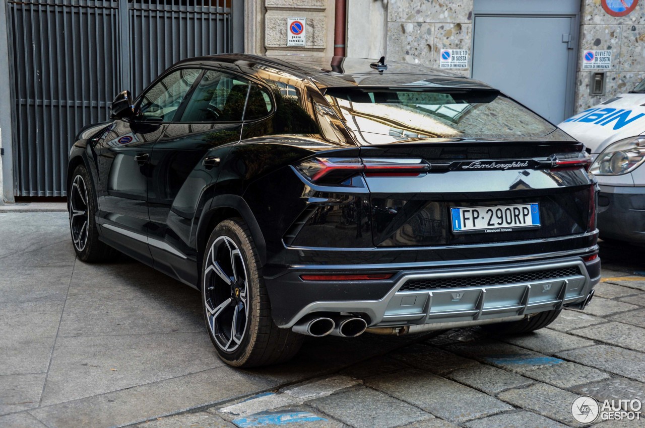 Lamborghini Urus