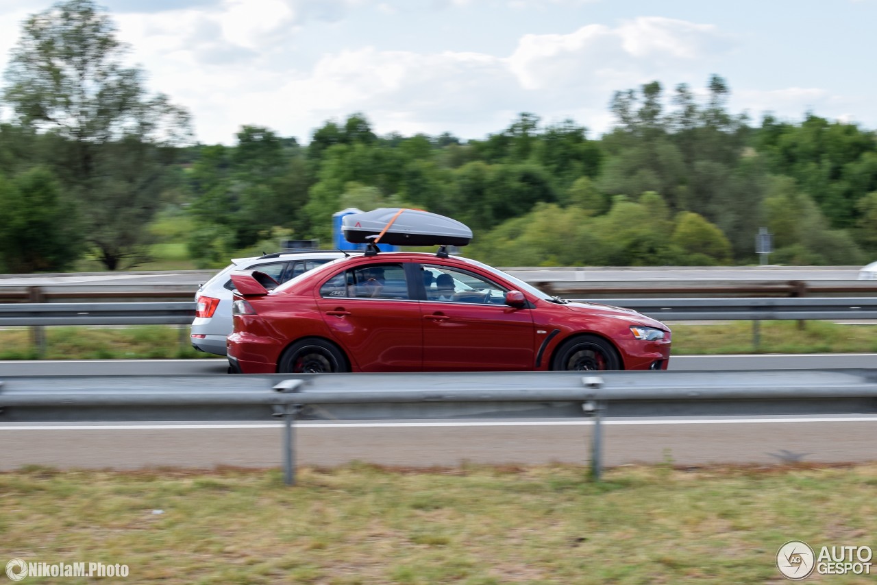 Mitsubishi Lancer Evolution X