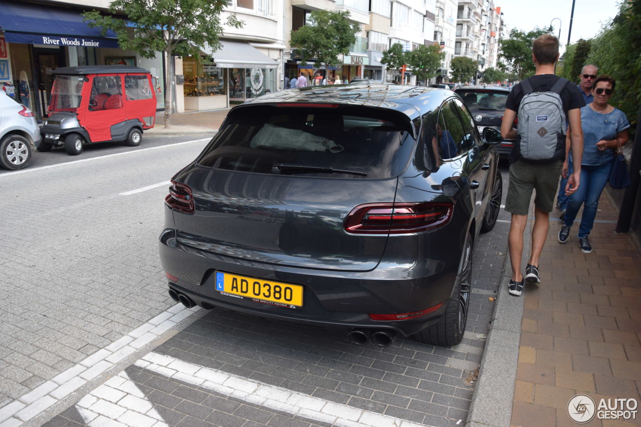 Porsche 95B Macan GTS