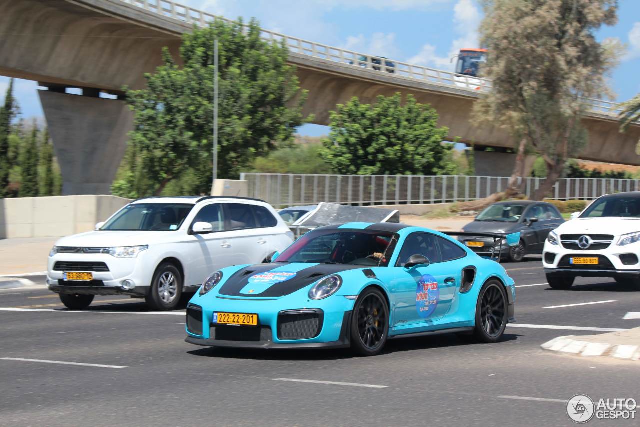 Porsche 991 GT2 RS Weissach Package