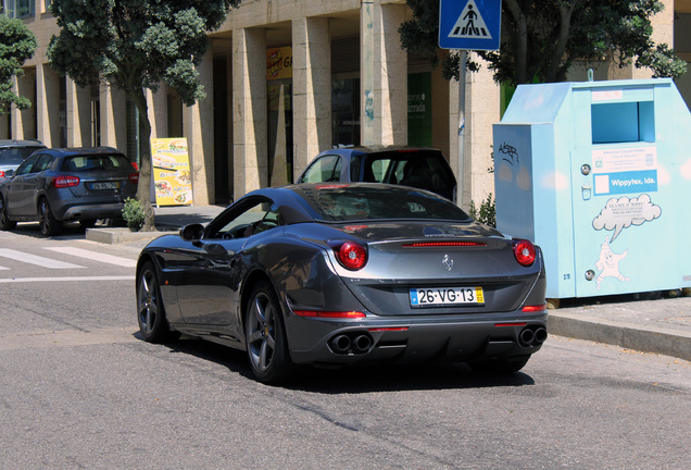 Ferrari California T