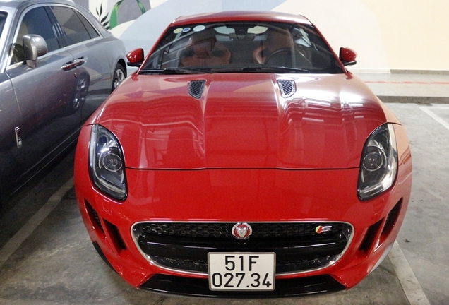 Jaguar F-TYPE S Coupé