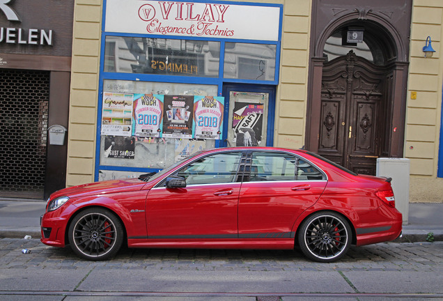 Mercedes-Benz C 63 AMG Edition 507