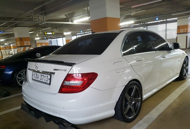 Mercedes-Benz Domanig C 63 AMG W204