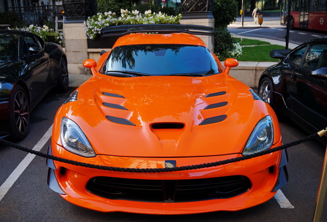 SRT 2016 Viper ACR Extreme